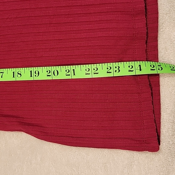 Calvin Klein Jeans ribbed knit, lightweight top, NWT - Picture 6 of 10